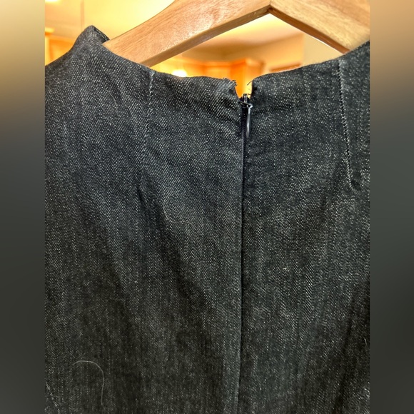 Banana Republic denim dress, size 6 - Picture 3 of 4